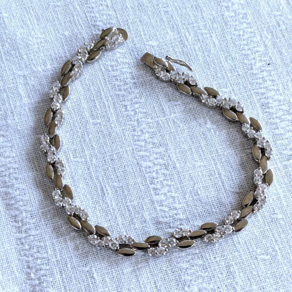 Sleek Ross-Simons 7" Sterling CZ Tennis Bracelet 13g